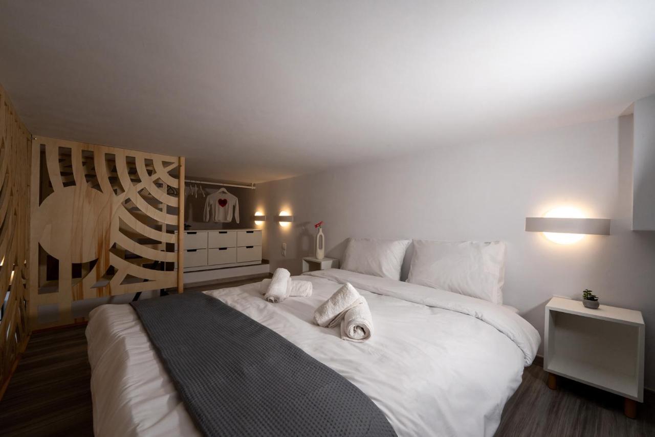 Central Suites Aegina 1 Zewnętrze zdjęcie