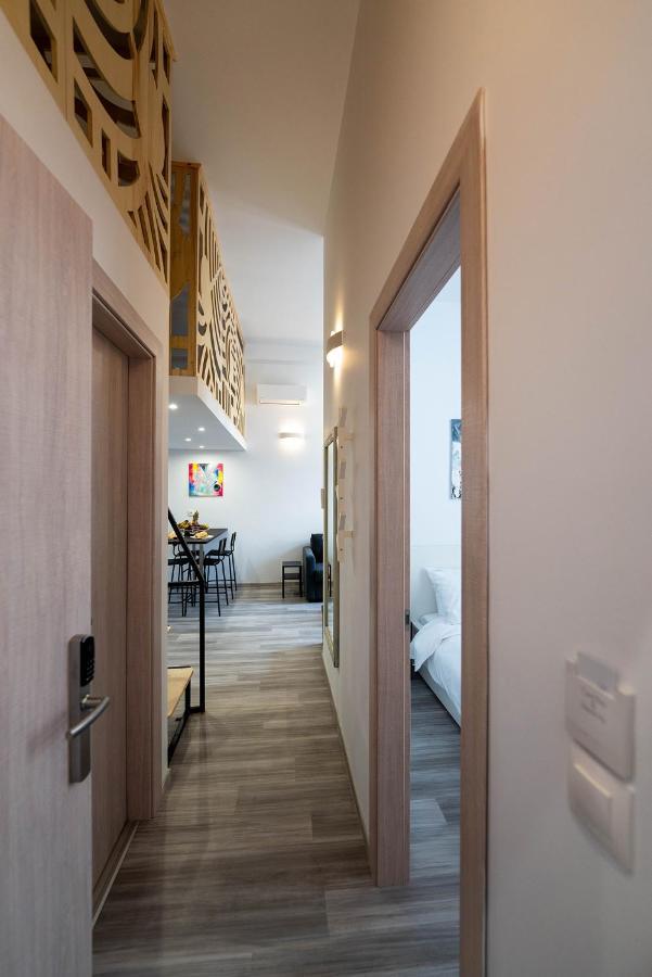 Central Suites Aegina 1 Zewnętrze zdjęcie