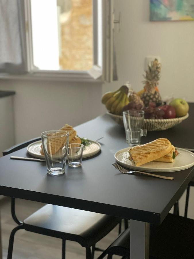 Central Suites Aegina 1 Zewnętrze zdjęcie